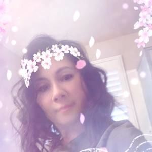 Meet your Posher, Liz